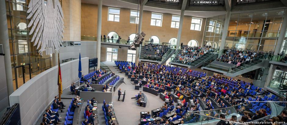 Γερμανία: Γενναίες αυξήσεις για βουλευτές