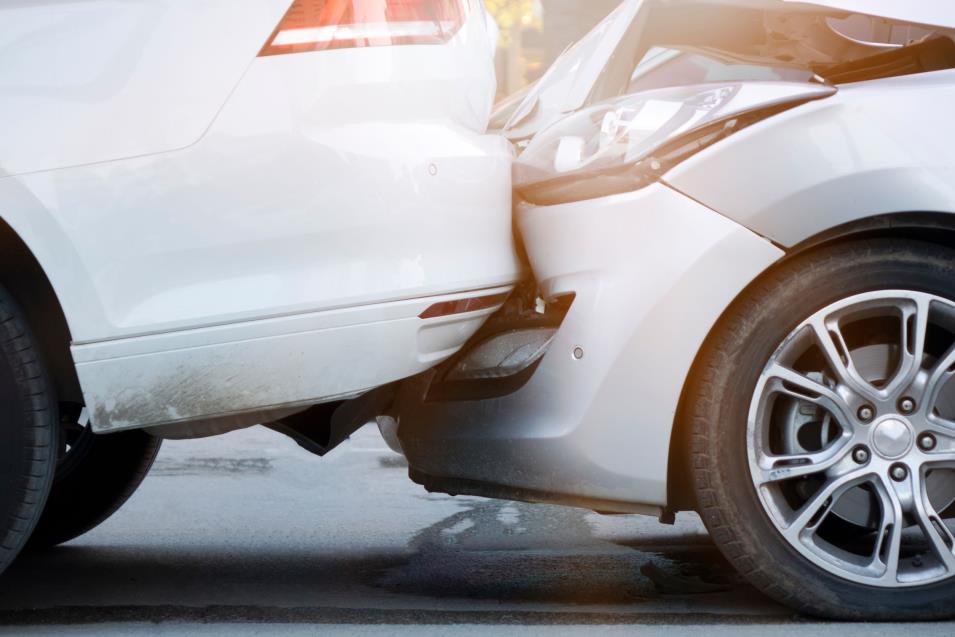 Ασφαλιστές, εκτιμητές και μηχανικοί θα δηλώνουν τις ζημιές στα αυτοκίνητα