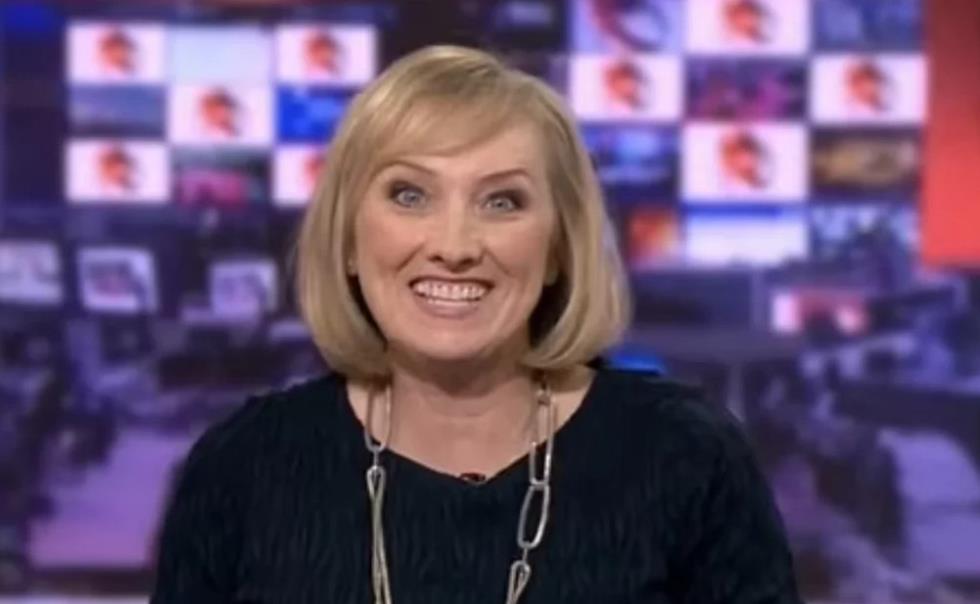 Αντιδράσεις για παρουσιάστρια του BBC που ανακοίνωσε όλο χαρά την απόσυρση του Μπόρις Τζόνσον - Δείτε βίντεο