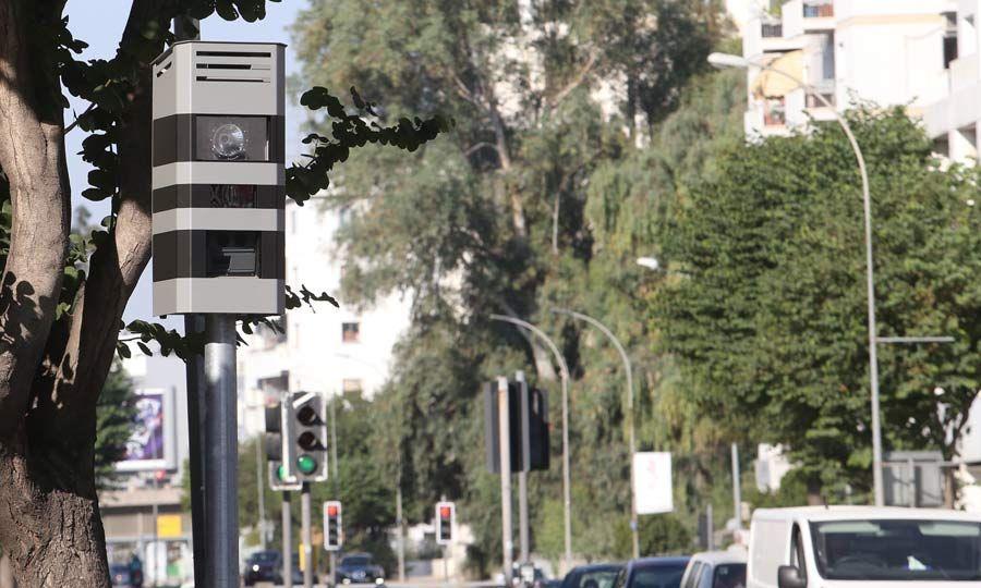 Γιατί τόσο δυνατό φλας;