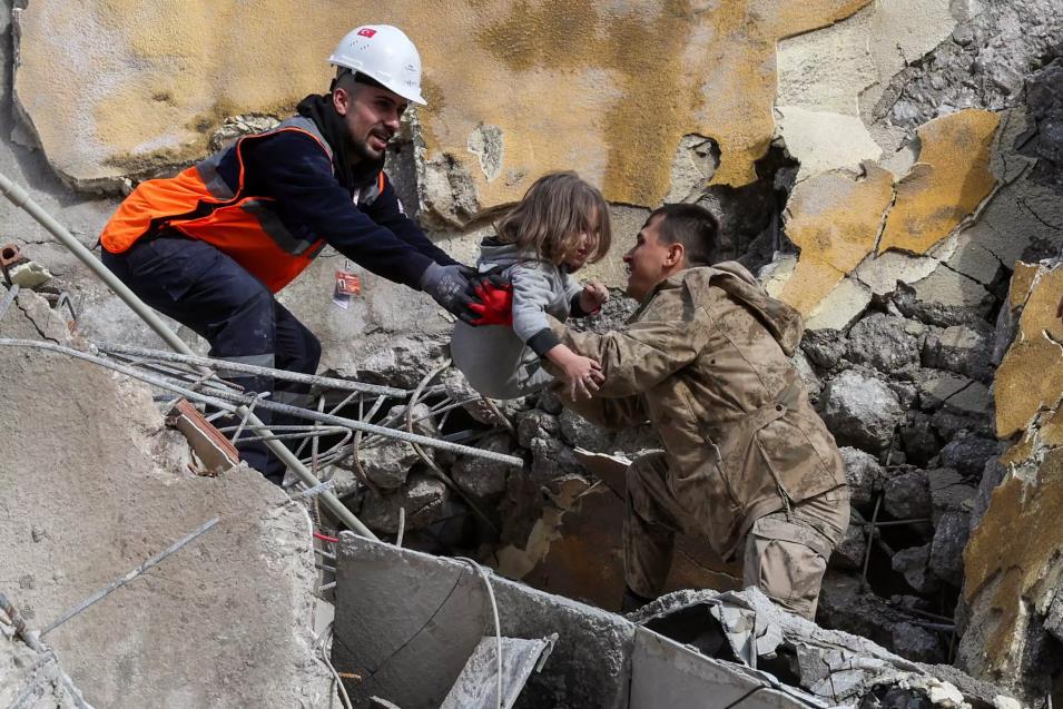 Ξεπέρασαν τις 46.000 οι νεκροί από τον σεισμό σε Τουρκία και Συρία