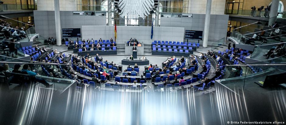 Η «ώρα της ακροδεξιάς» στη γερμανική βουλή