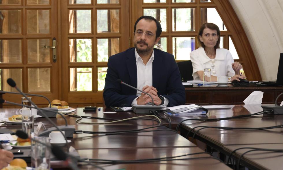 Δείτε την Πολιτική Ομάδα Κυπριακού που διόρισε ο Πρόεδρος - Συνάντηση Χριστοδουλίδη με Ολγκίν το πρώτο δεκαήμερο Μαΐου