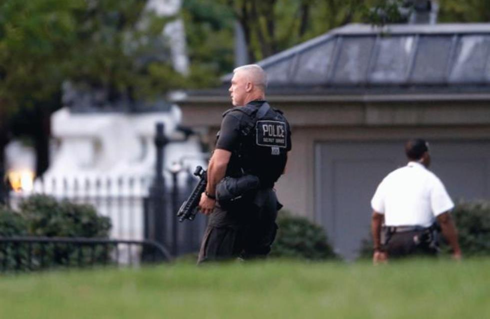 Σύλληψη 33χρονου που απείλησε ότι θα τοποθετήσει βόμβα στο Λευκό Οίκο