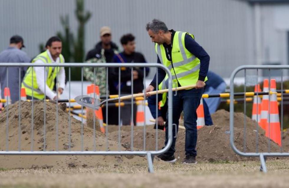 Νέα Ζηλανδία: Εκατοντάδες πολίτες παραδίδουν τα όπλα τους