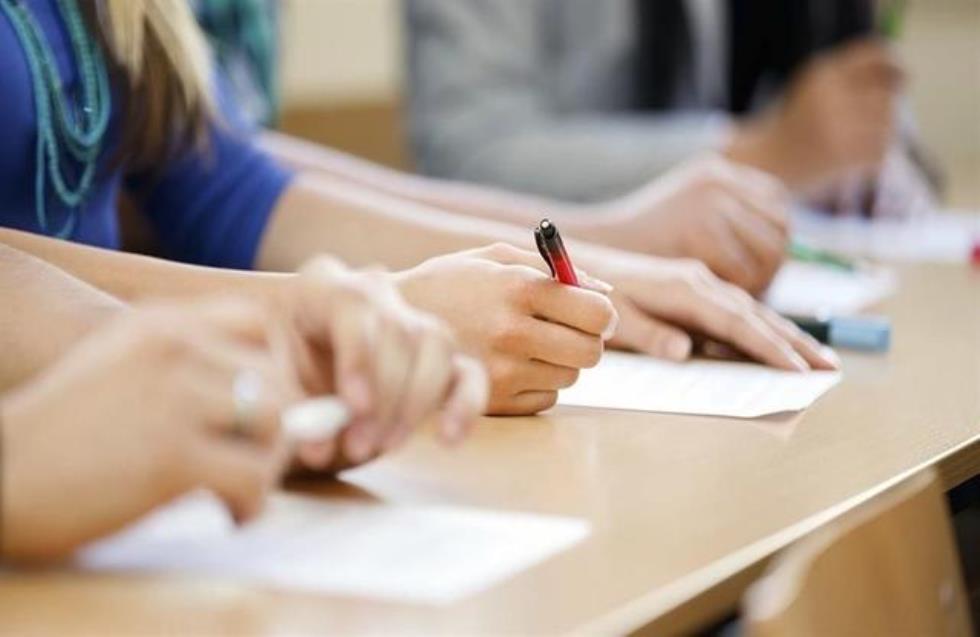 Αναστολή εξετάσεων τετραμήνου ζητούν μαθητές, καθηγητές και γονείς