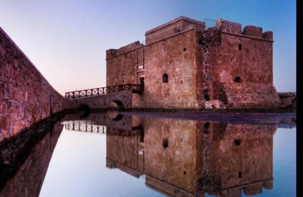 Το Μεσαιωνικό Κάστρο Πάφου φθείρεται από την υγρασία - Κλείνει για συντήρηση από το Τμήμα Αρχαιοτήτων