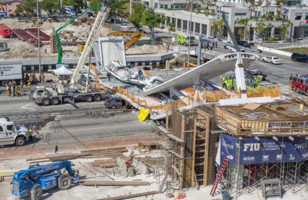 Φλόριντα: Τέσσερις νεκροί από κατάρρευση πεζογέφυρας