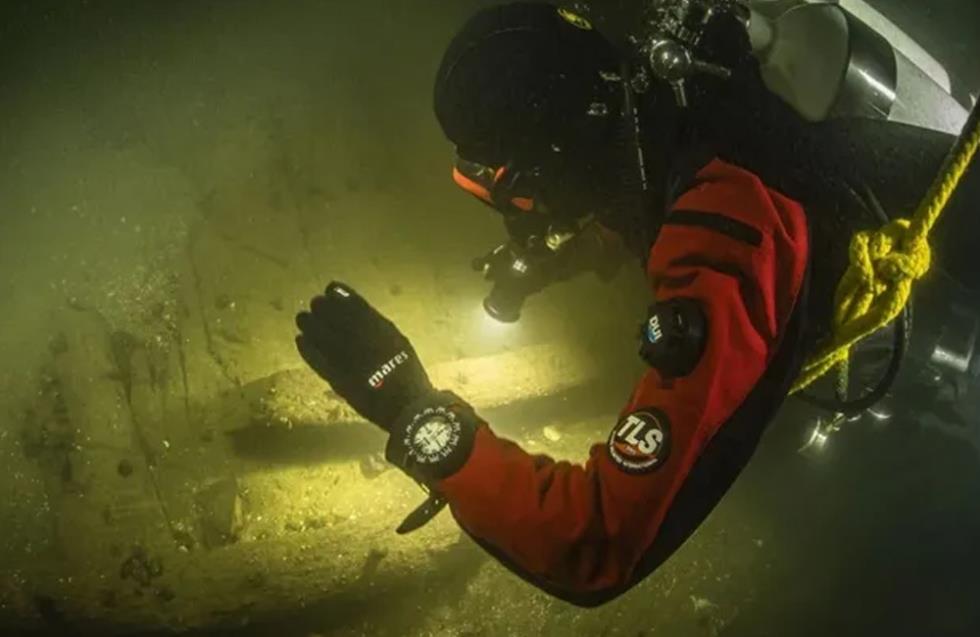 Γερμανία: Πλοίο 400 ετών που βρέθηκε σε ποτάμι είναι μια εκπληκτικά διατηρημένη «χρονοκάψουλα»
