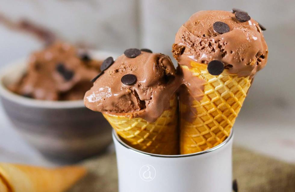 Παγωτό vs πολύσπορο κουλούρι: Ποιο είναι το πιο υγιεινό 