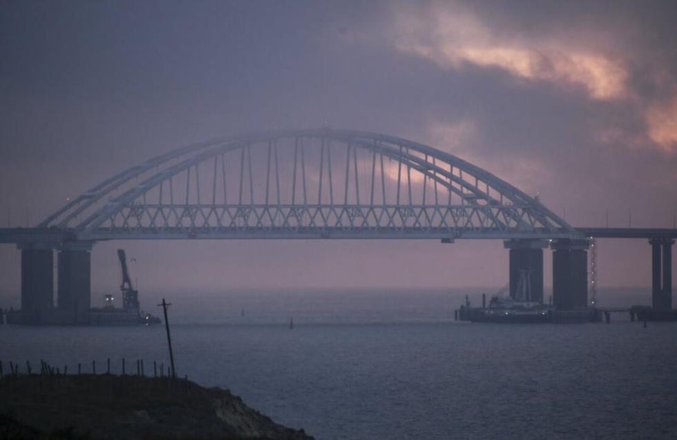 Ουκρανικές απειλές για ανατίναξη της γέφυρας του Κερτς που συνδέει Ρωσία και Κριμαία