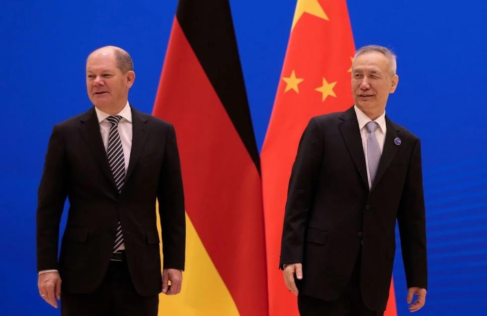 Βαθαίνει η εξάρτηση της γερμανικής οικονομίας από την Κίνα
