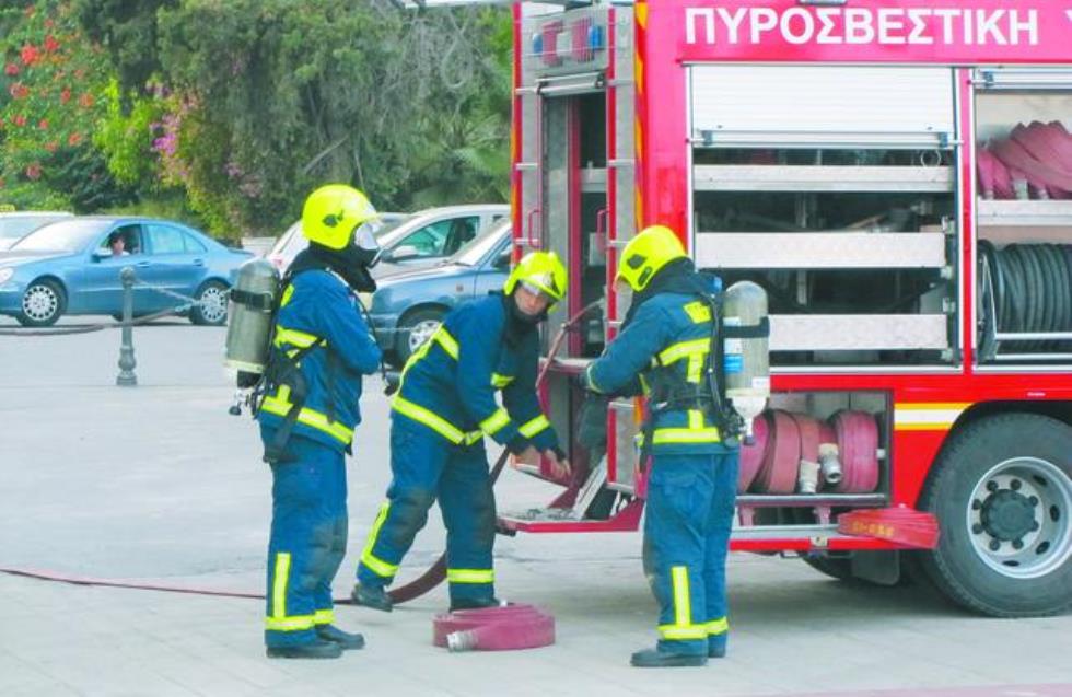 Η μπάλα στην υπουργό Δικαιοσύνης για προαγωγή που δεν δόθηκε σε ανώτερο αξιωματικό της Πυροσβεστικής