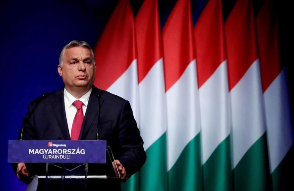 Η Ουγγαρία απειλεί να βάλει φρένο στην ανανέωση κυρώσεων σε βάρος της Ρωσίας
