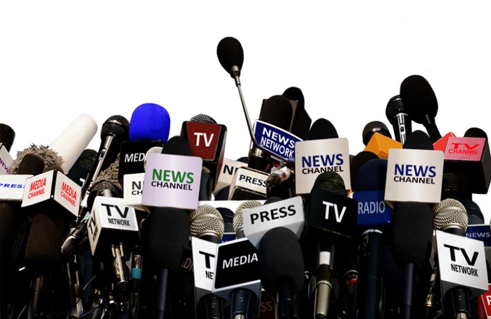 Διασφαλίσεις έναντι πολιτικών παρεμβάσεων στα ΜΜΕ από την Κομισιόν