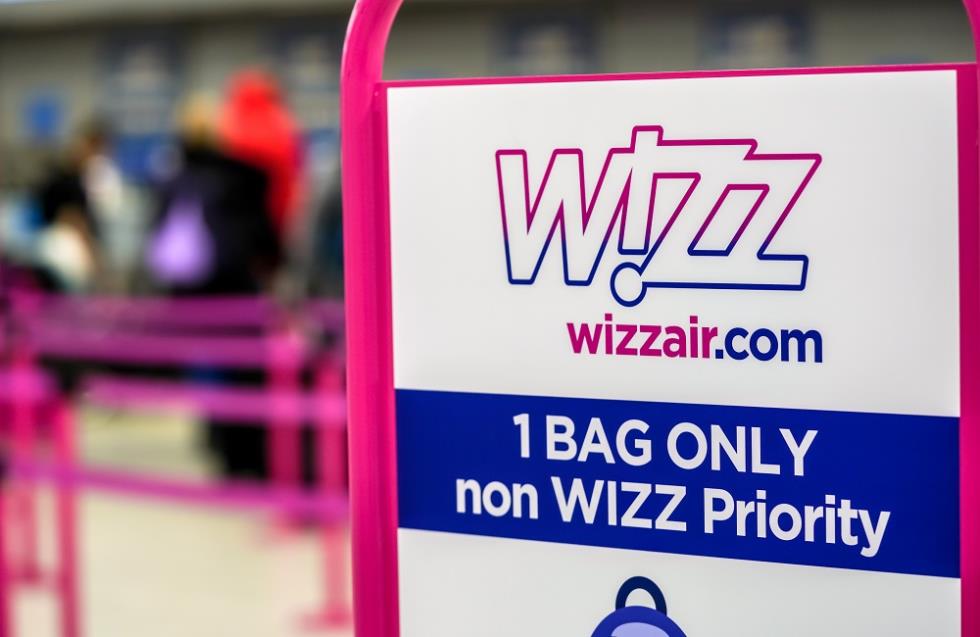 Καταγγελίες για απίστευτη ταλαιπωρία επιβατών της wizz - Και καθυστέρησαν και έφυγαν χωρίς αποσκευές