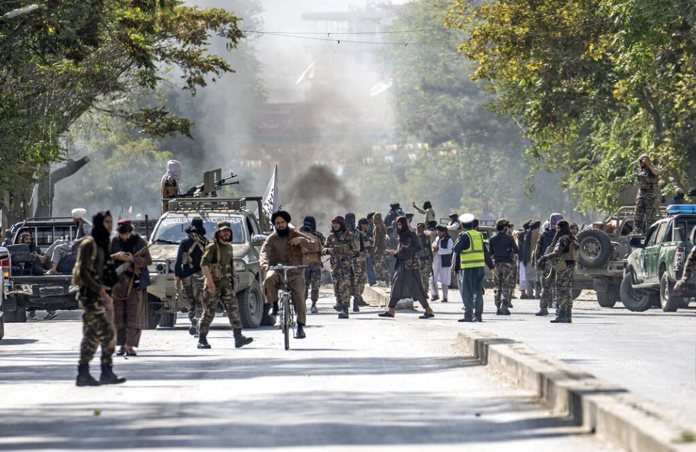 Αφγανιστάν: Έκρηξη σε εκπαιδευτικό οργανισμό στην Καμπούλ – Δεκάδες νεκροί και τραυματίες