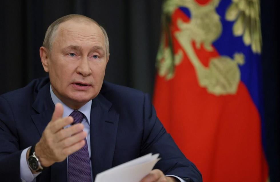 Ο Πούτιν υπέγραψε την προσάρτηση στη Ρωσία των ουκρανικών εδαφών