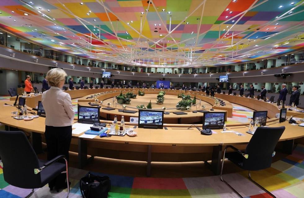 Πεδίο μάχης η σύνοδος κορυφής της ΕΕ: Ρήγμα στον γαλλογερμανικό άξονα