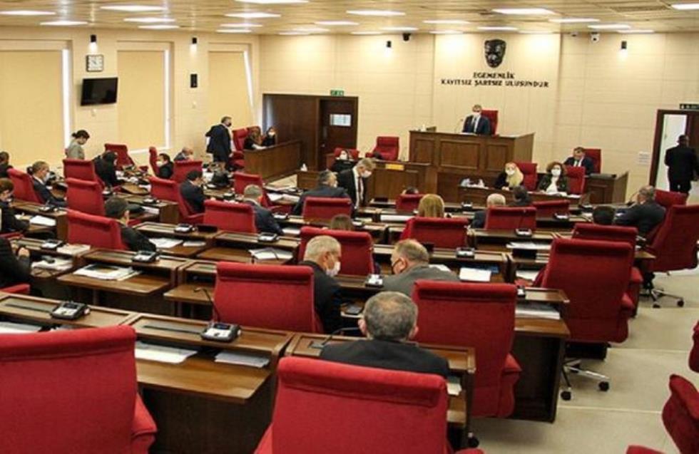 Πρωτιά στο κόμμα του Τατάρ δίνουν δύο δημοσκοπήσεις ενόψει «βουλευτικών εκλογών»