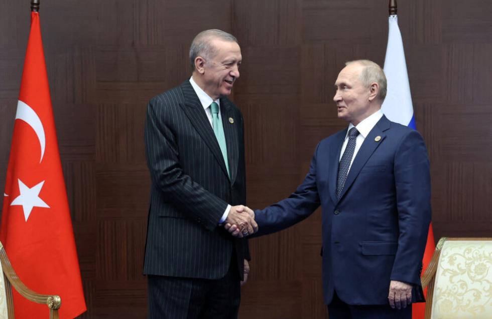 Ο Πούτιν στρέφεται προς τον Ερντογάν, αφού Σολτς και Μακρόν του γύρισαν την πλάτη