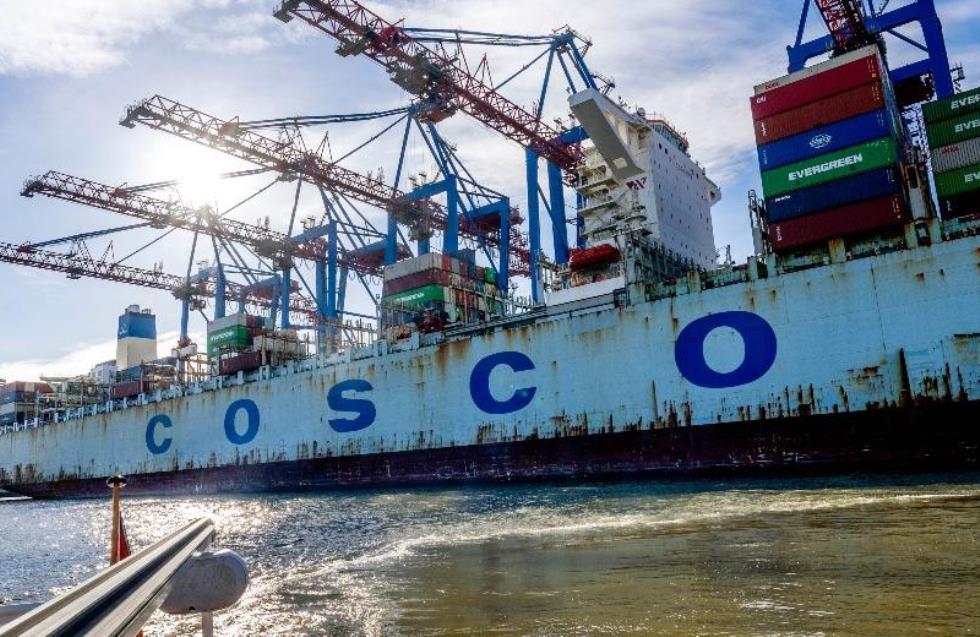 Οι Γερμανοί φοβούνται την Κίνα και αντιδρούν με την είσοδο της Cosco στο λιμάνι του Αμβούργου

