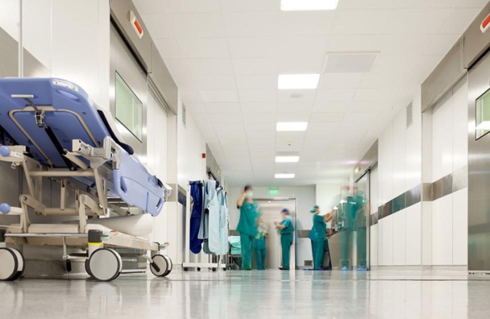 Διευκρινίσεις ΟΑΥ: Η απαγόρευση για τους εκτός ΓεΣΥ ιατρούς στα συμβεβλημένα νοσηλευτήρια ισχύει
