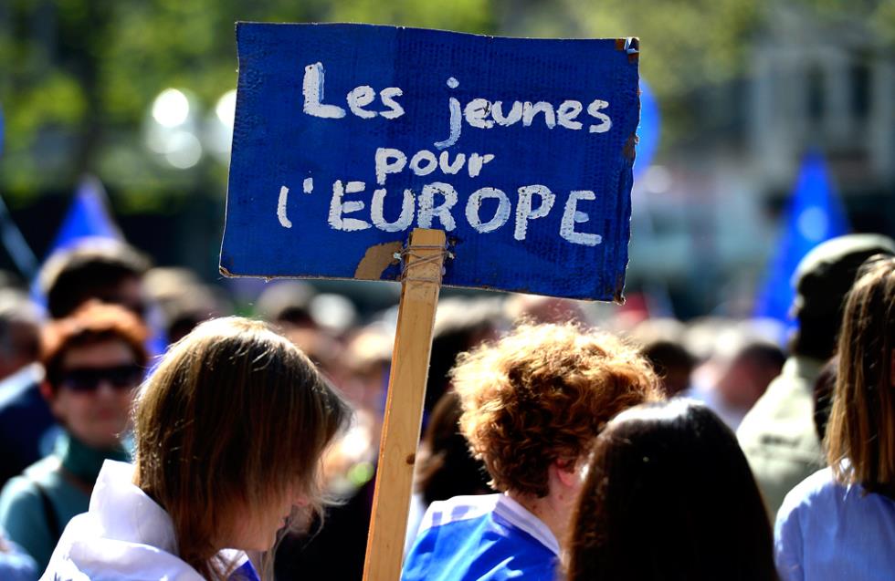 Εurostat: Οι νέοι θα αποτελούν μόνο το 15% του πληθυσμού της ΕΕ έως το 2050