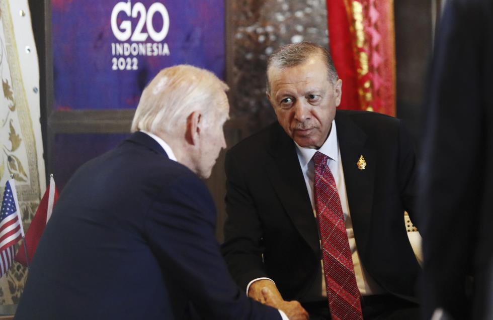 Συνάντηση Μπάιντεν και Ερντογάν στο περιθώριο της συνόδου G20 - Τι συζήτησαν οι δύο άνδρες

