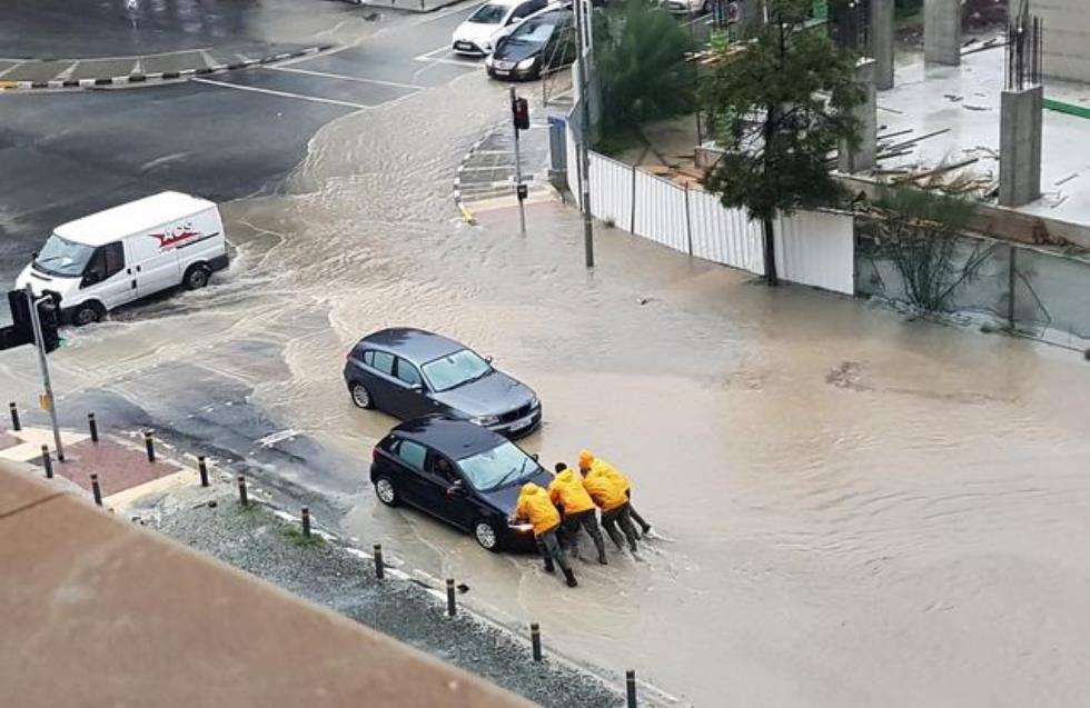 Νεότερη ενημέρωση για την κατάσταση στο οδικό δίκτυο - Δείτε ποιοι δρόμοι είναι ακόμα κλειστοί