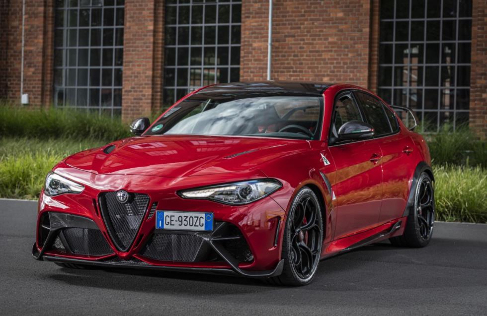 Η Alfa Romeo στην κορυφή των Premium μαρκών στην έρευνα της J.D. Power