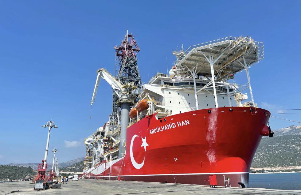 Νέα αδιευκρίνιστη αποστολή προετοιμάζει το τουρκικό γεωτρύπανο Αμπντουλχαμίτ Χαν