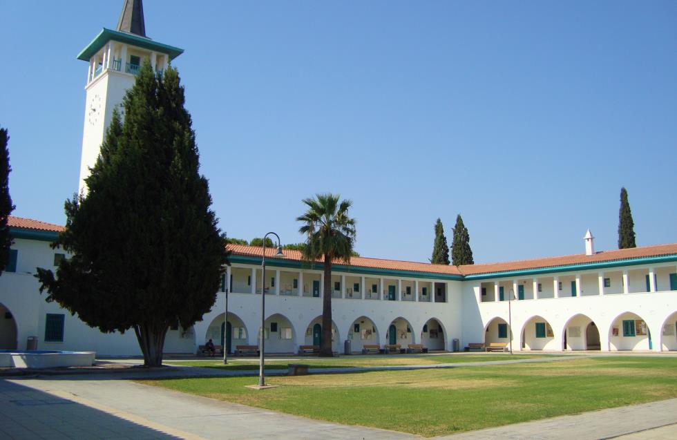 Καθηγητής εξαπάτησε το Πανεπιστήμιο Κύπρου, καταδικάστηκε και συνεχίζει να διδάσκει