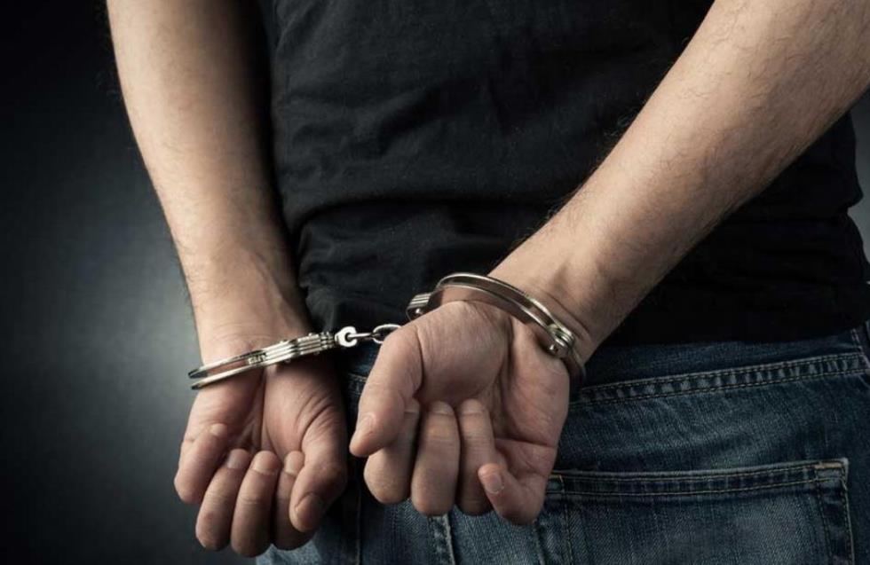 Yπό κράτηση 38χρονος για υπόθεση εμπρησμού οχήματος στην Πέγεια