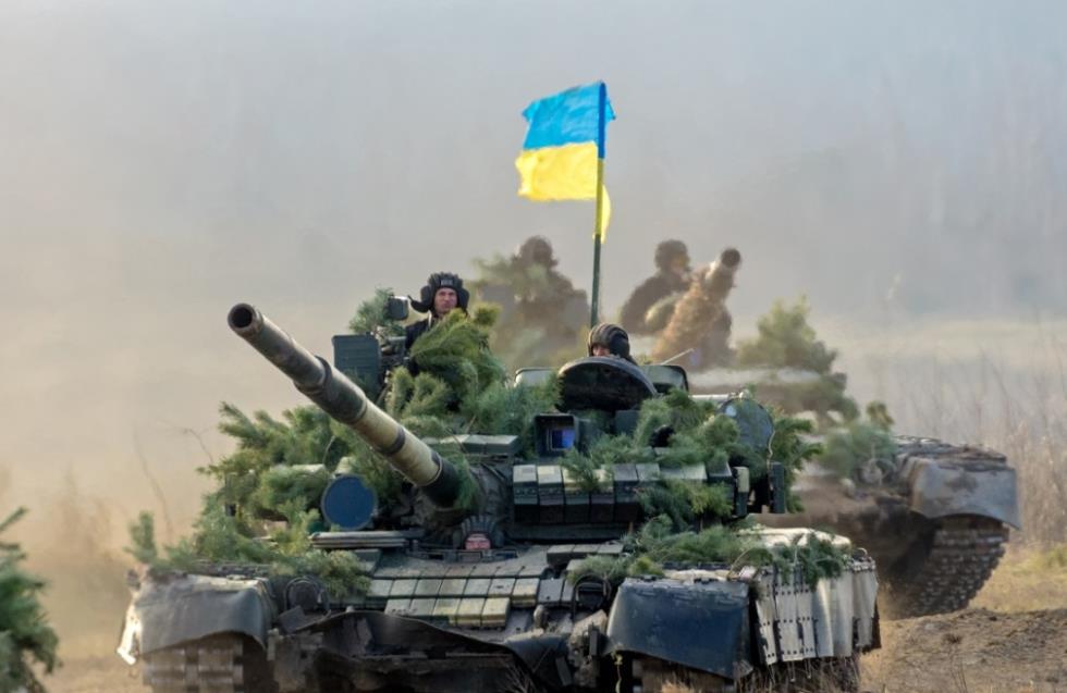 Σταθερή η στήριξη των Ευρωπαίων πολιτών προς την Ουκρανία - Η έρευνα του Ευρωβαρόμετρου