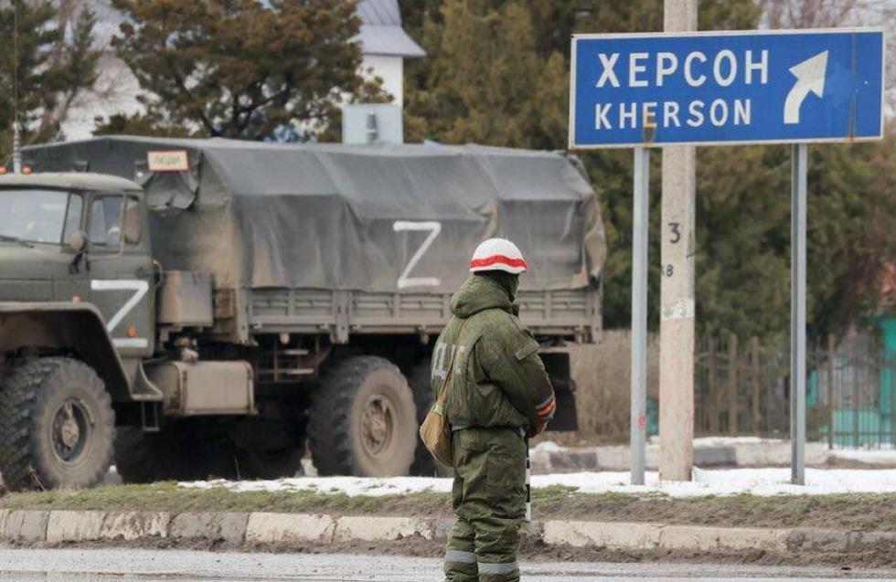 Για «500 Ρώσους στρατιώτες νεκρούς και τραυματίες» στη Χερσώνα κάνει λόγο το Κίεβο