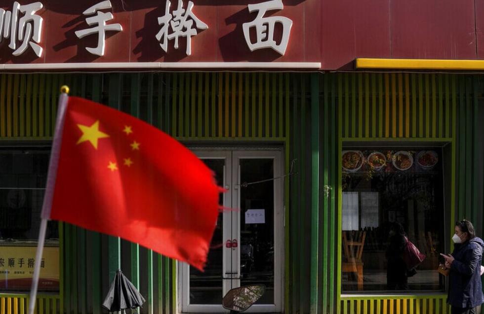 Πυρά Πεκίνου κατά ΠΟΥ: Να υιοθετήσει δίκαιη και αμερόληπτη στάση