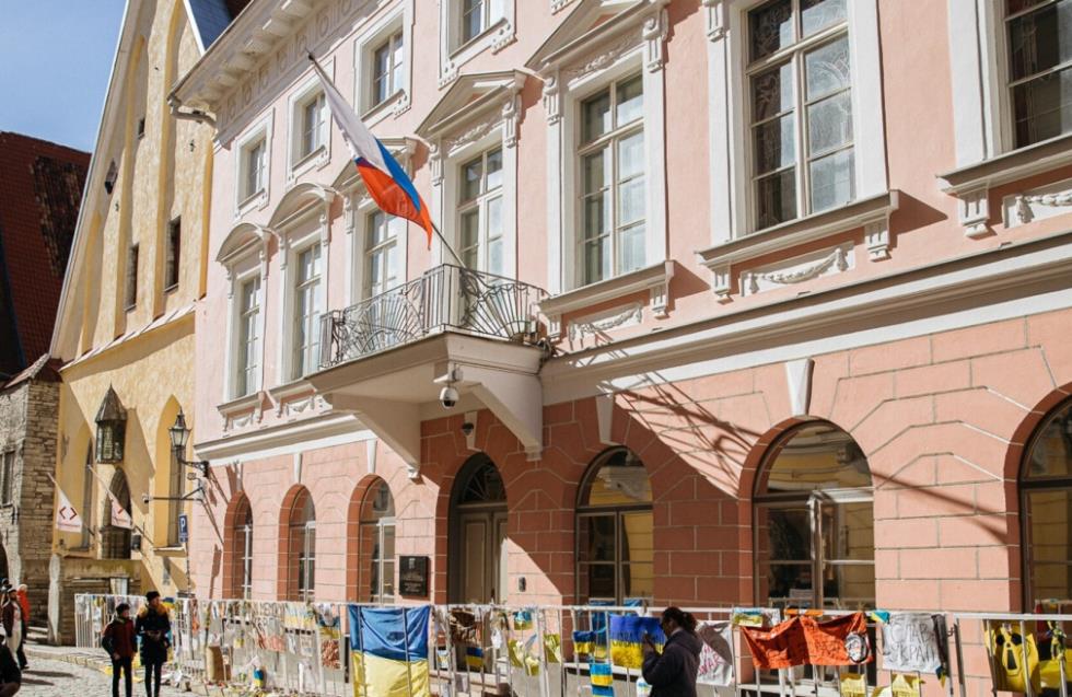 Η Εσθονία απελαύνει 21 Ρώσους διπλωμάτες και εργαζομένους στη ρωσική πρεσβεία