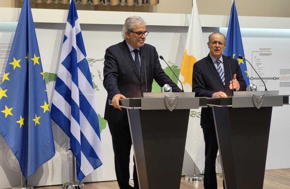 Συνάντηση Κασουλίδη-Στυλιανίδη: Η συνεργασία Κύπρου-Ελλάδας σε διάφορα θέματα στο επίκεντρο