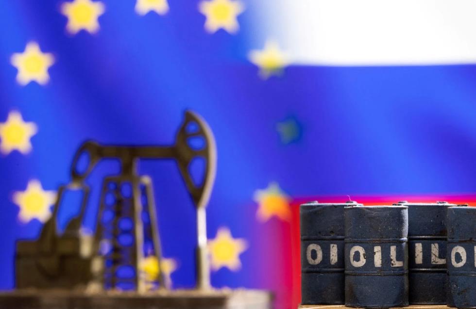 ΕΕ: Συμφωνία των 27 για επιβολή πλαφόν στο ρωσικό πετρέλαιο