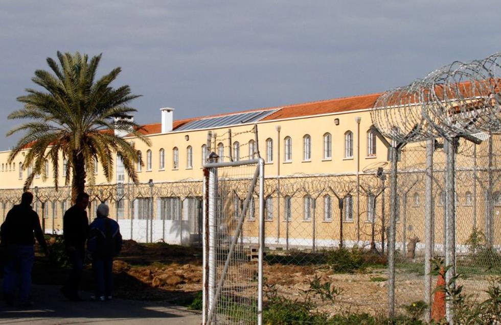 Δικαίωμα ψήφου για 300 κρατούμενους στις Κεντρικές Φυλακές - Ομαλά κυλά η ψηφοφορία