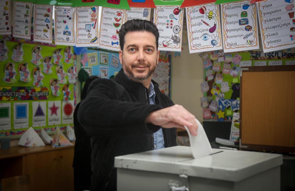 Άσκησε το εκλογικό του δικαίωμα ο υποψήφιος ΠτΔ Αλέξιος Σαββίδης