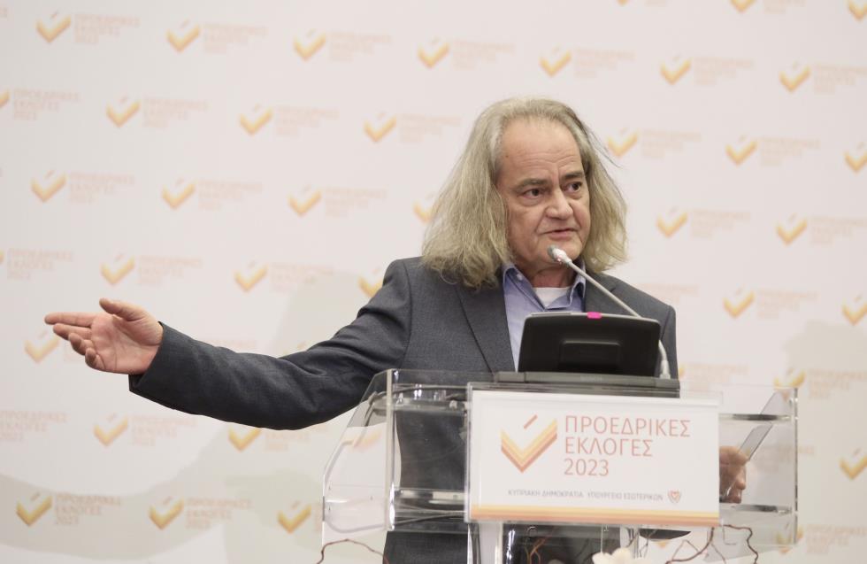 Ψήφισε και ο Ανδρόνικος Ζερβίδης - «Πολύ μεγάλο προνόμιο η ψήφος»