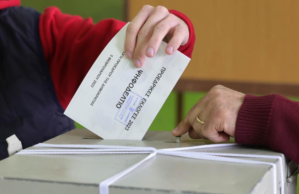 Απόκλιση δημοσκοπήσεων με το τελικό αποτέλεσμα - Τι λέει ο εκλογολόγος Στράτος Φαναράς