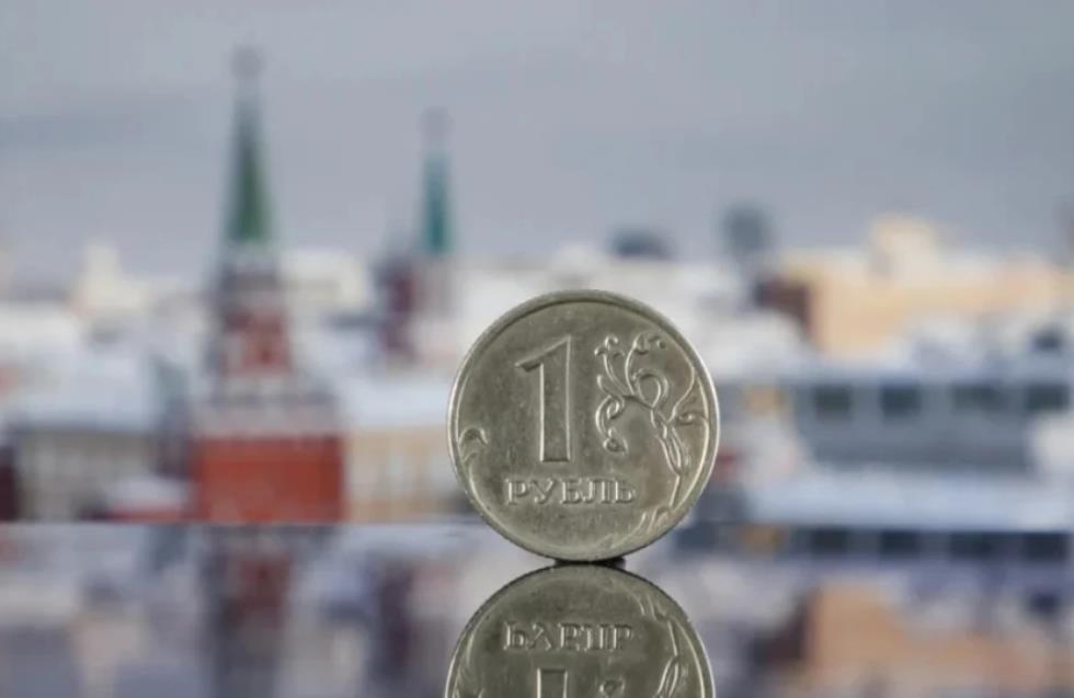 Bloomberg: Οι ξένοι επενδυτές στη Ρωσία δεν μπορούν να αποσύρουν δισεκατομμύρια δολάρια