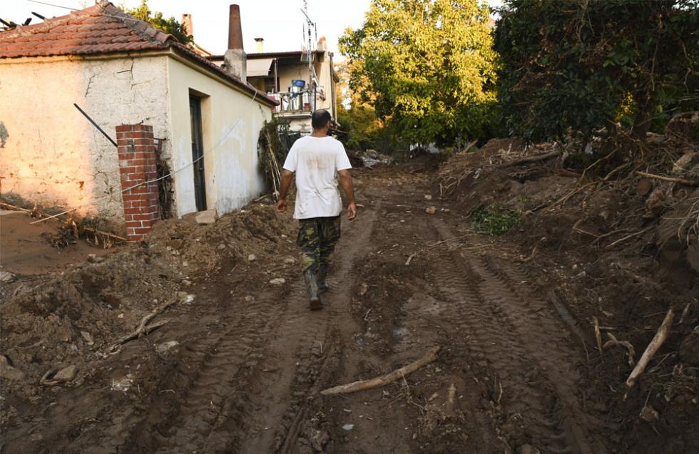 Ελλάδα: Σαν σεισμός 8,5 Ρίχτερ ο Daniel - Καμπανάκι για την υποσκαφή θεμελίων κτηρίων