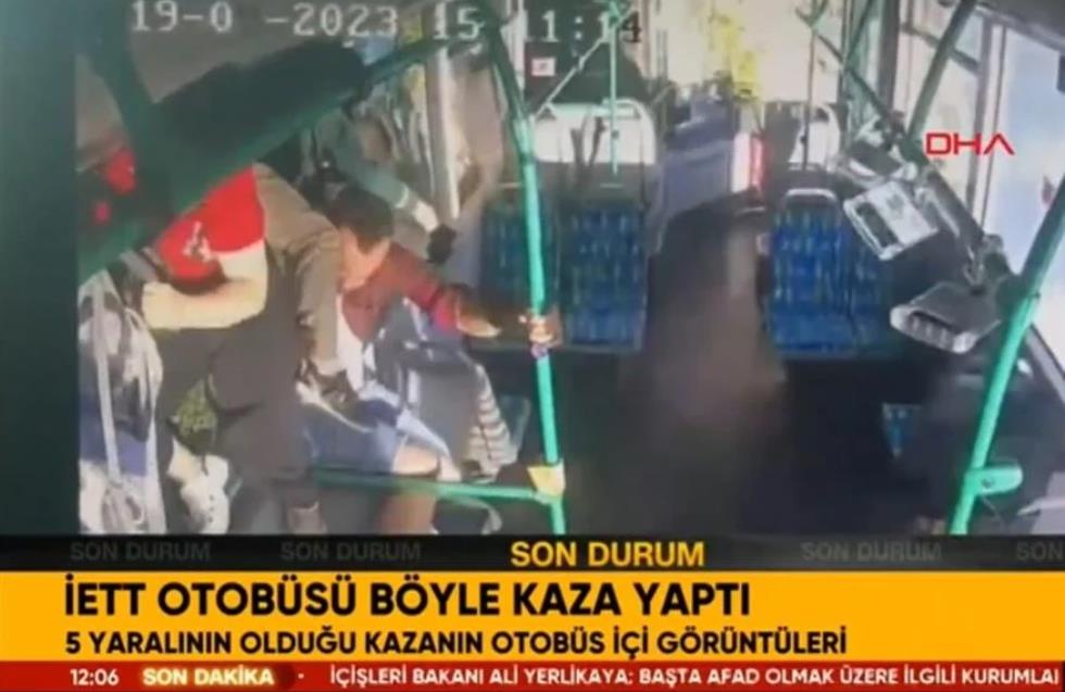 Τρομακτικό τροχαίο με τραυματίες στην Τουρκία: Βίντεο με τους επιβάτες να εκτοξεύονται στον αέρα