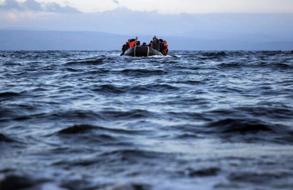 Νέα άφιξη βάρκας με μετανάστες και πρόσφυγες από τη Συρία 

