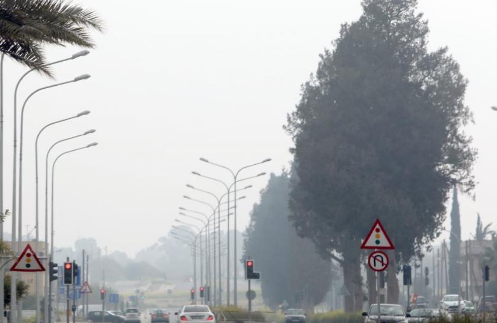 Σκόνη, ζέστη και βροχές στο μενού του καιρού - Τι να περιμένουμε το Σαββατοκύριακο