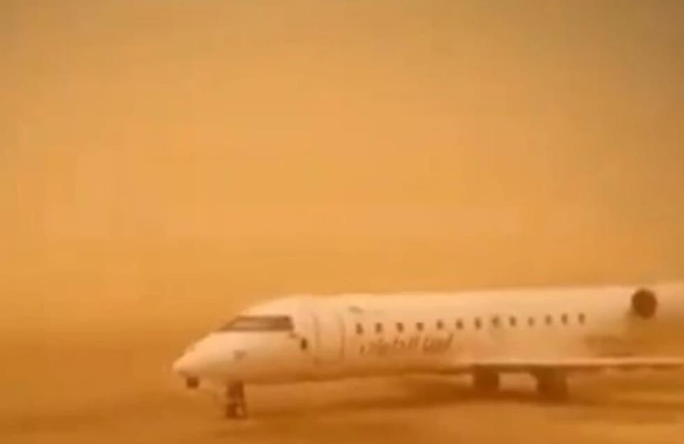 Ισχυρή αμμοθύελλα καθήλωσε όλα τα αεροσκάφη στην ανατολική Λιβύη (βίντεο)